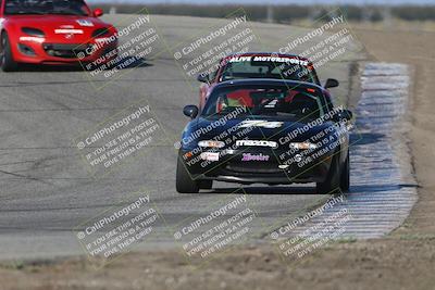 media/Oct-25-2025-CalClub SCCA (Sat) [[34c778dfbe]]/Group 5/Race/